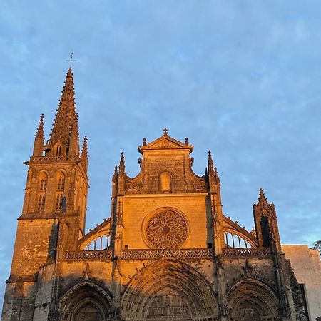 Le Clos De La Cathedrale Базас Экстерьер фото
